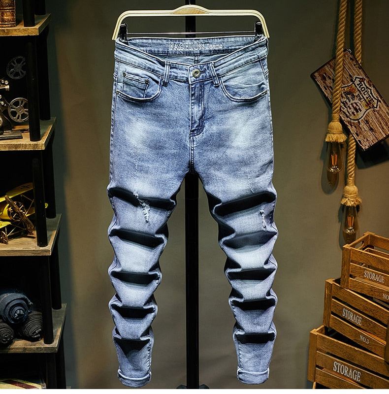 Rippede Stretchy Torn Jeans