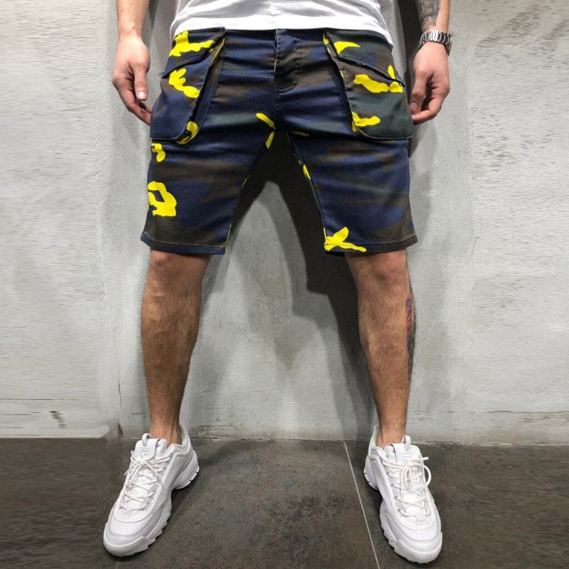 Camouflage Multi-pocket Shorts